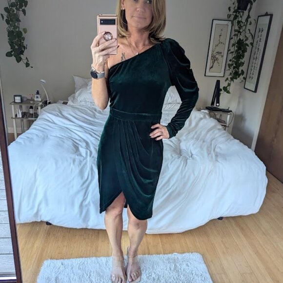SHEIN SXY One Shoulder Puff Sleeve Draped Velvet Dress size - Picture 3 of 8